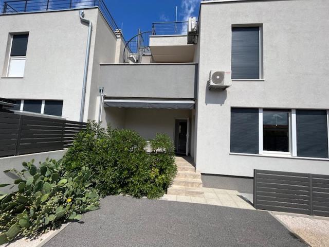 Ferienhaus Luka Zadar Zewnętrze zdjęcie
